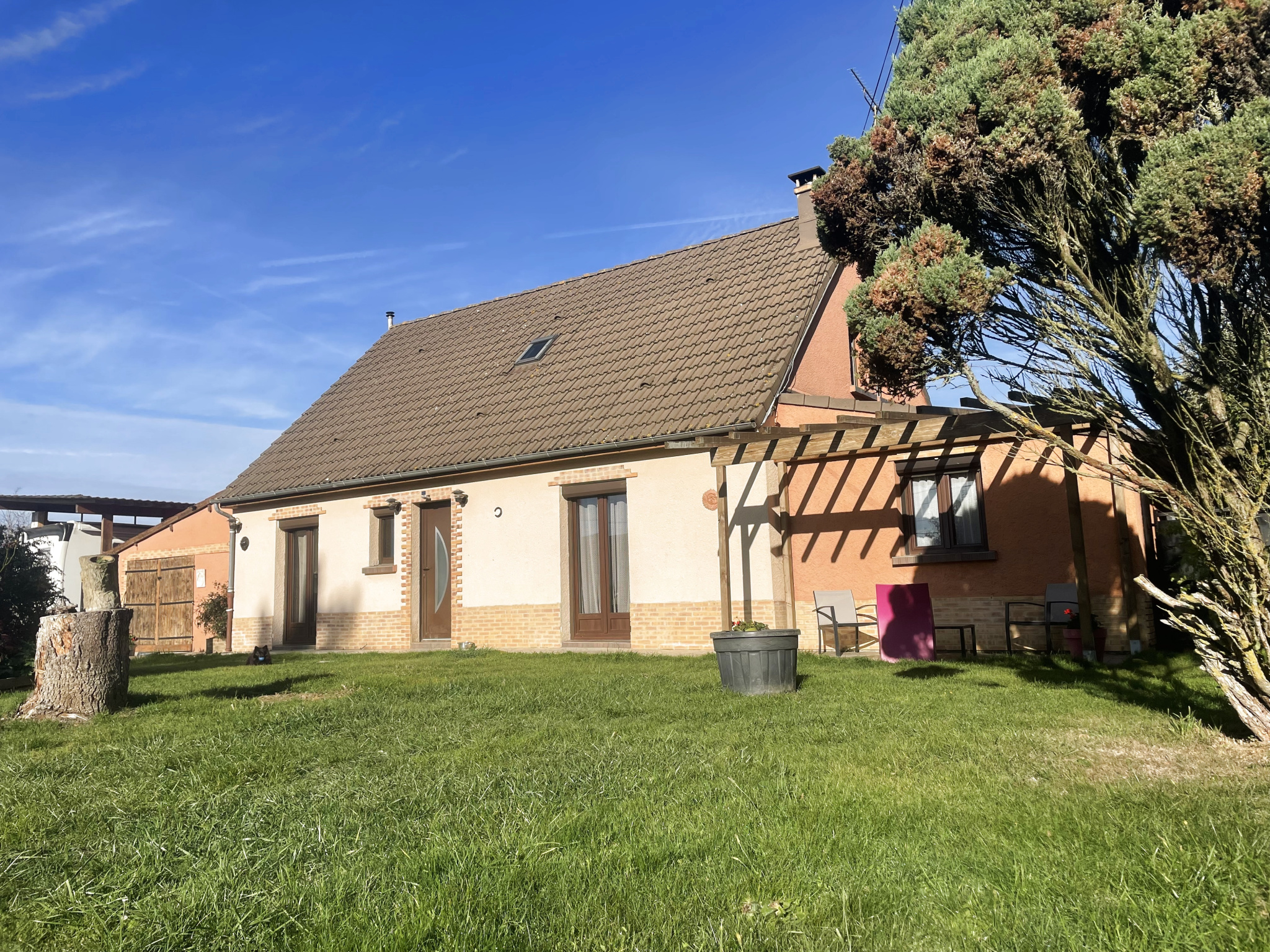 maison 7 chambres avec studio indépendant
